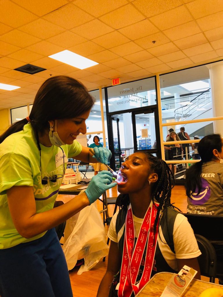 Roswell GA Dentist Sunshine Smiles Dentistry volunteering at Special Olympics
